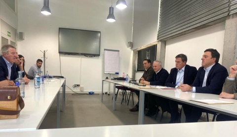 Reuni&oacute;n da Fundaci&oacute;n Arume co l&iacute;der do PSdeG, Xos&eacute; Ram&oacute;n G&oacute;mez Besteiro.