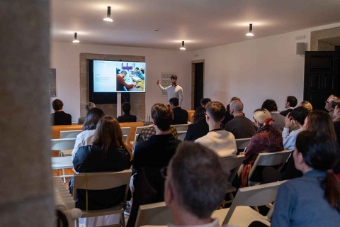 Fundaci&oacute;n Arume impulsa en Santiago o debate sobre o futuro sostible da arquitectura en madeira