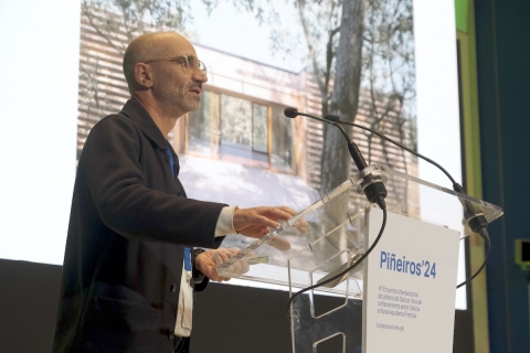 O arquitecto Christophe Ouhayoun, fundador do estudo KOZ durante a s&uacute;a participaci&oacute;n en Pi&ntilde;eiros 24.